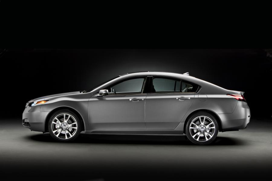  Acura TL SH-AWD 2011 года  (фото 32 из 101)